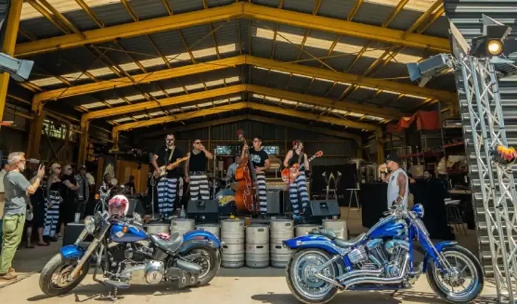 Rodada de inauguración Harley-Davidson